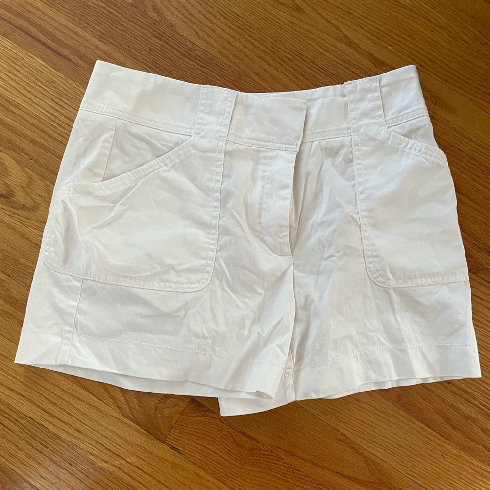 White house black market shorts. Size 4.